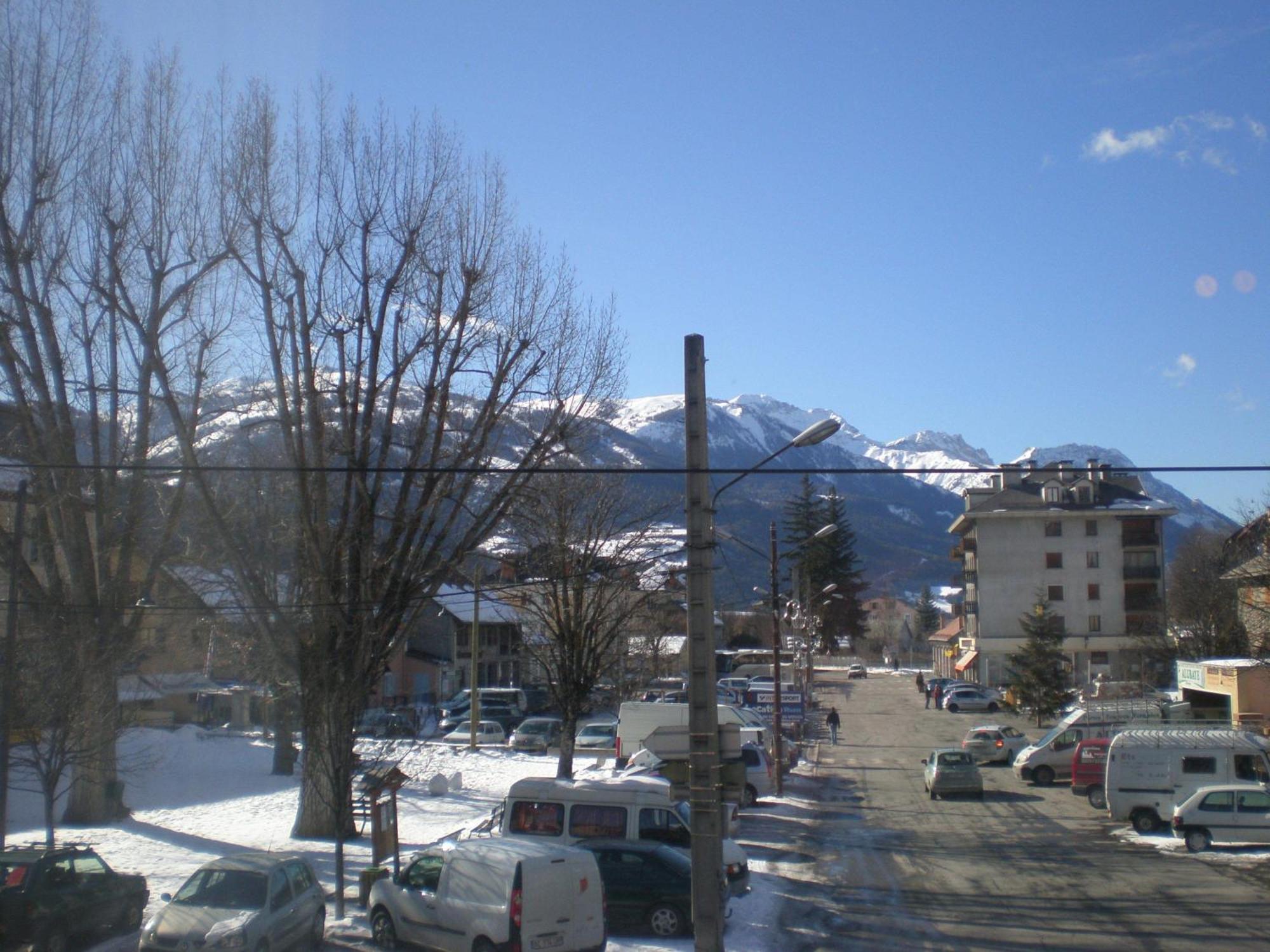 Appart Hotel De La Paix Barcelonnette Eksteriør bilde